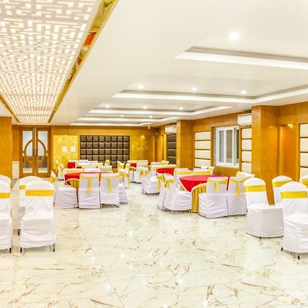 Zip By Spree Hotels Grand Legacy Prime Dehradun Exteriör bild