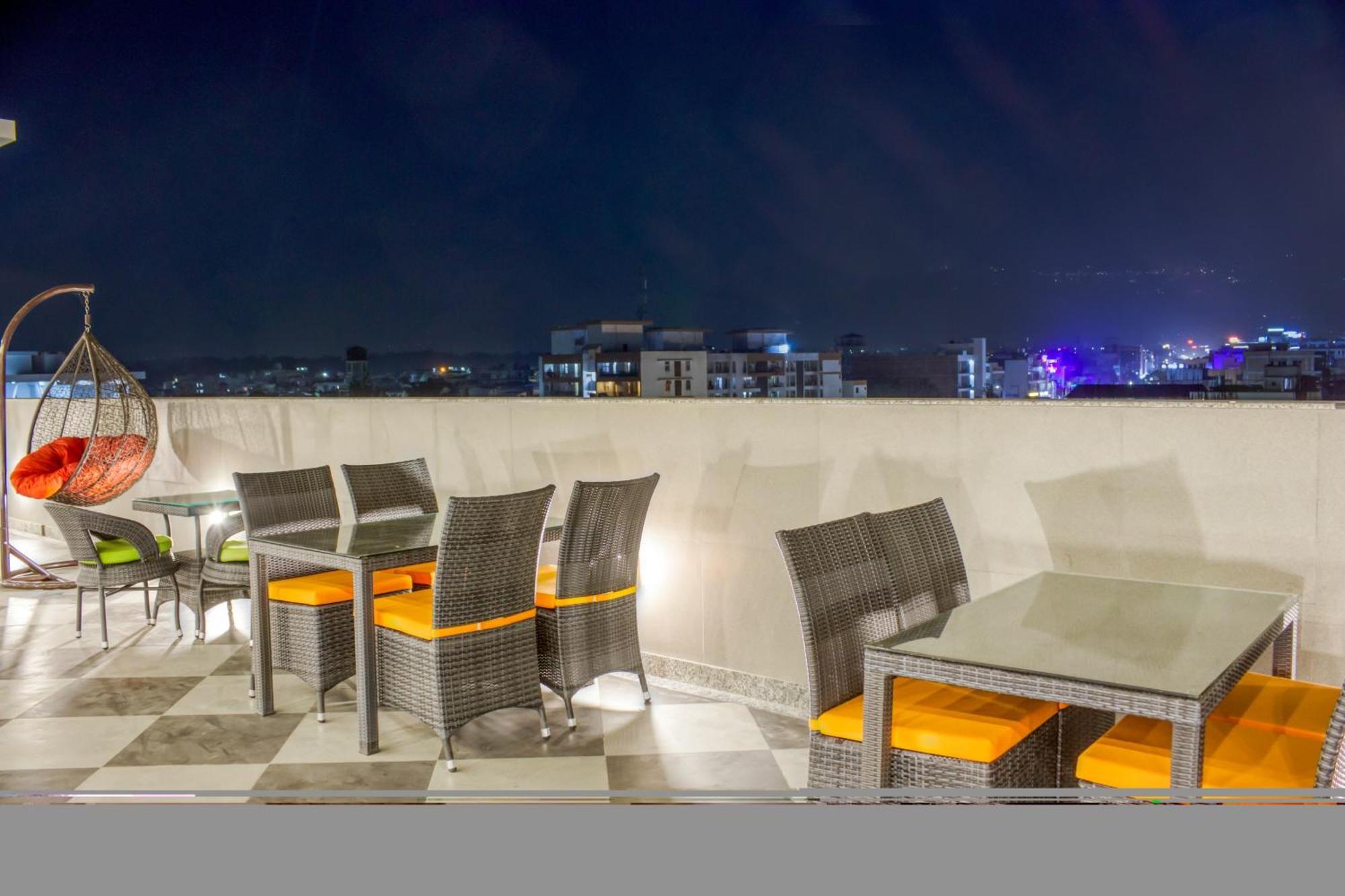 Zip By Spree Hotels Grand Legacy Prime Dehradun Exteriör bild