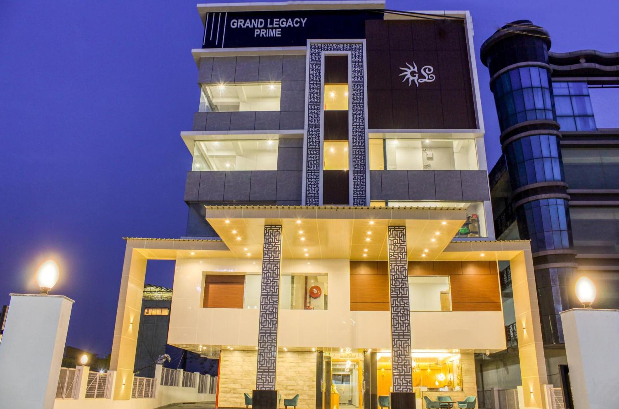 Zip By Spree Hotels Grand Legacy Prime Dehradun Exteriör bild